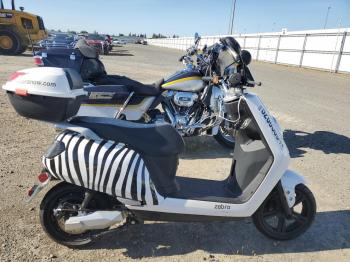  Salvage Elec Scooter