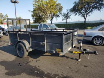  Salvage Bigt Trailer