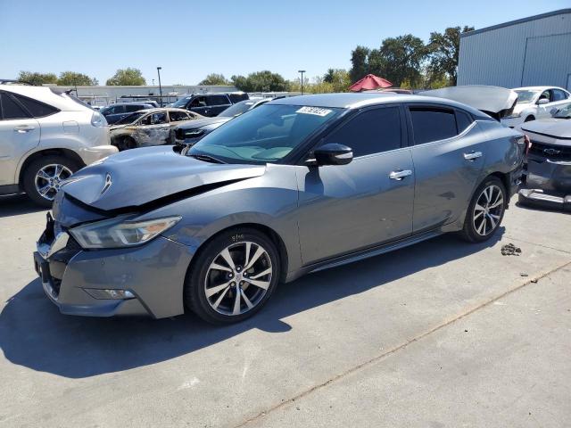  Salvage Nissan Maxima