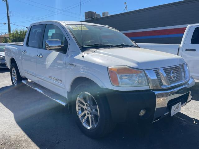  Salvage Nissan Titan