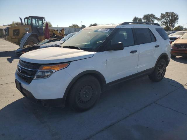  Salvage Ford Explorer