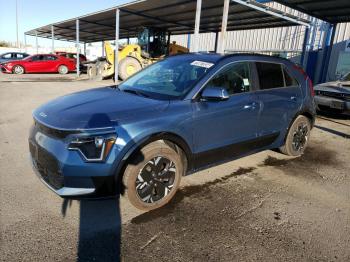  Salvage Kia Niro