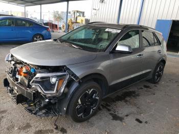  Salvage Kia Niro