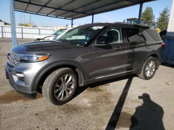  Salvage Ford Explorer