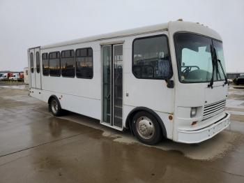  Salvage Workhorse Custom Cha Motorhome