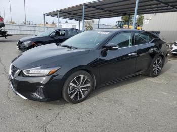  Salvage Nissan Maxima