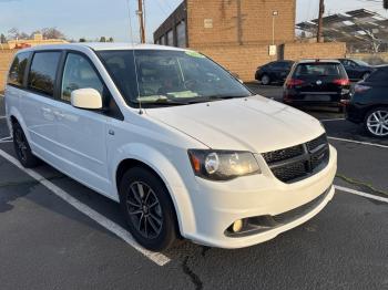  Salvage Dodge Caravan