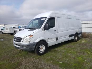  Salvage Mercedes-Benz Sprinter