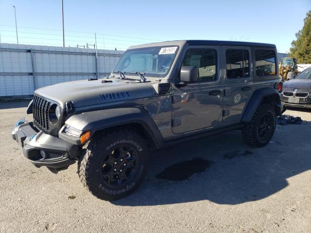  Salvage Jeep Wrangler