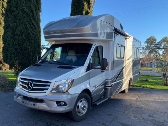  Salvage Mercedes-Benz Sprinter