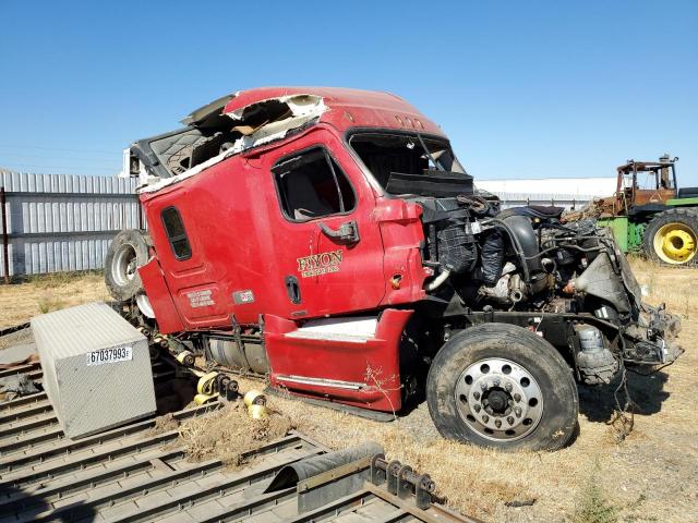  Salvage Freightliner Cascadia 1