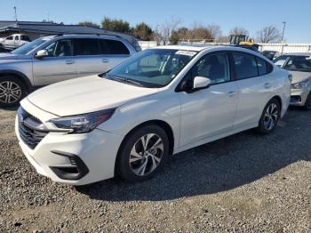  Salvage Subaru Legacy