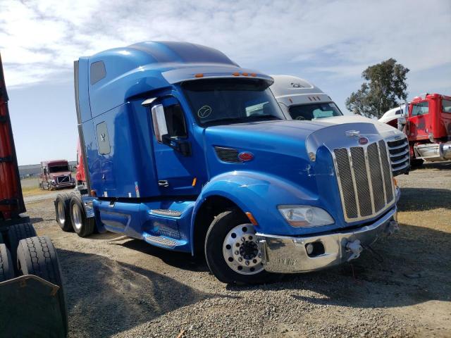  Salvage Peterbilt 579