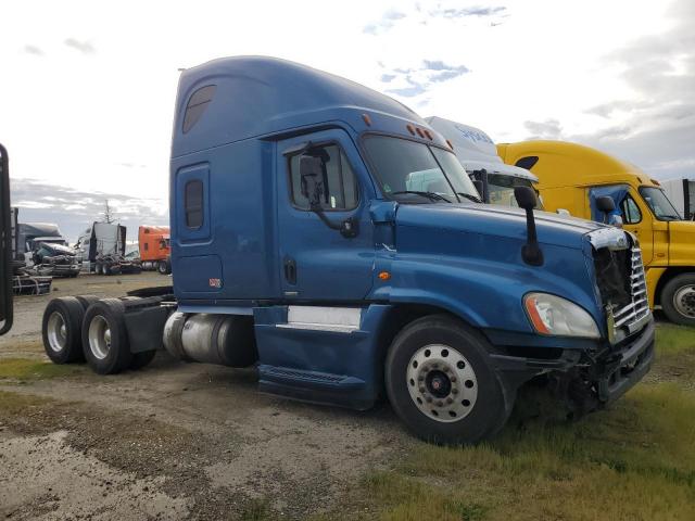  Salvage Freightliner Cascadia