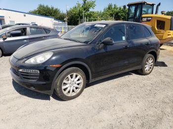  Salvage Porsche Cayenne
