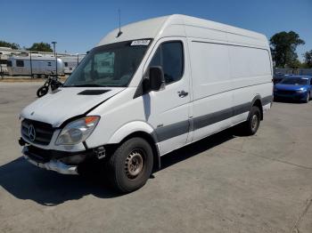  Salvage Mercedes-Benz Sprinter