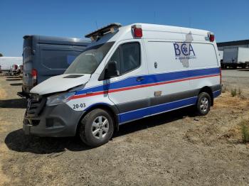  Salvage Mercedes-Benz Sprinter