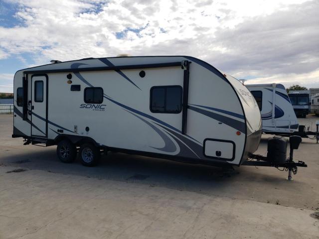  Salvage Sonic Trvtrailer