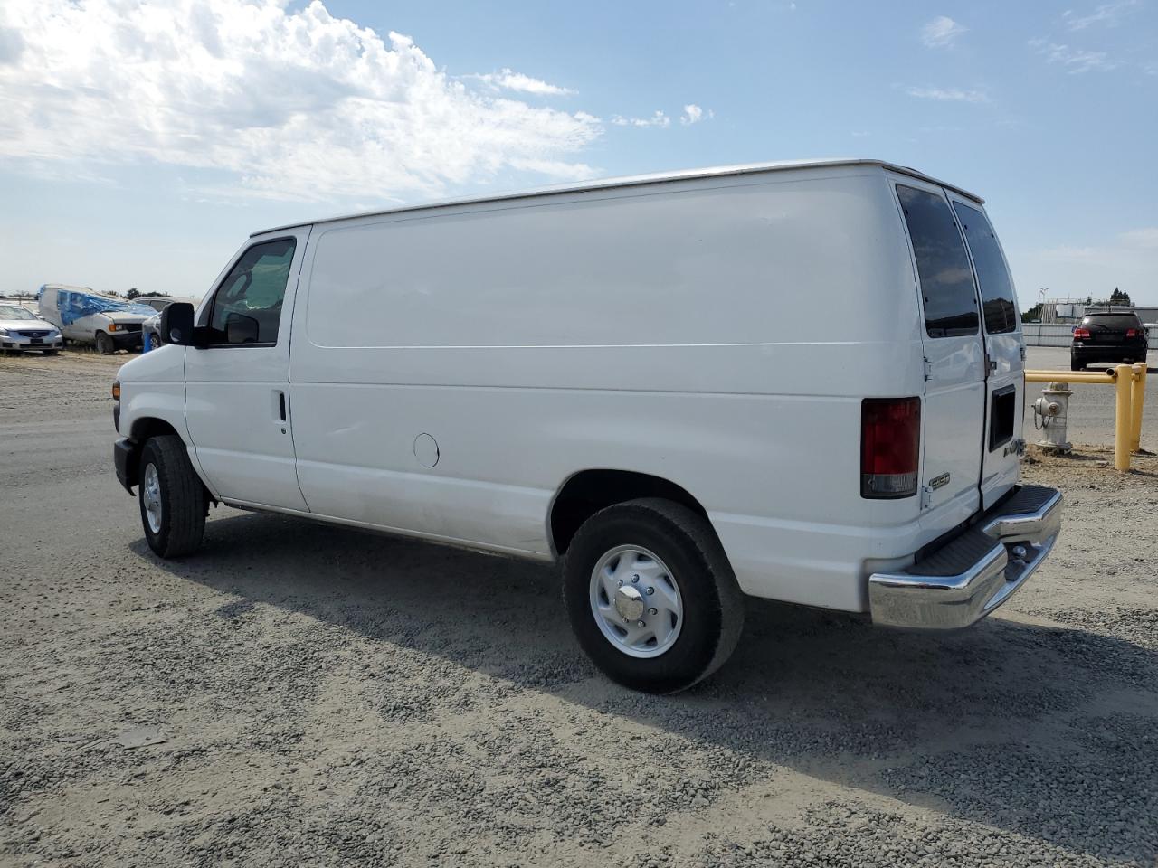 Ford Econoline E150 Van E150 Van Image 3