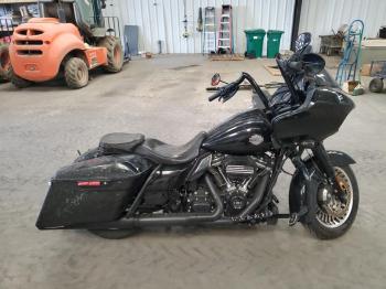  Salvage Harley-Davidson Fl