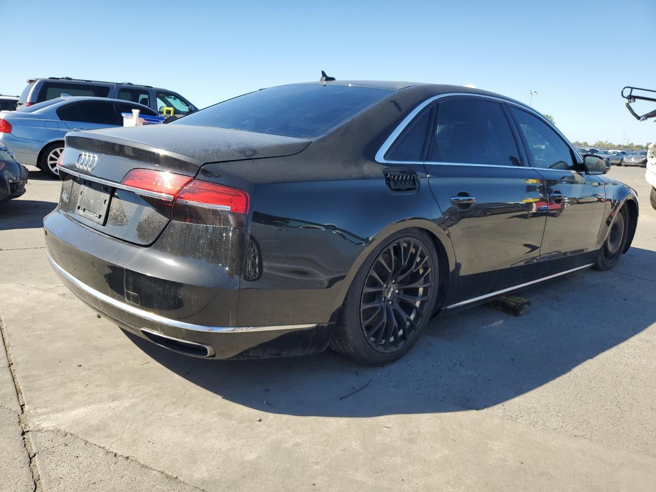 Audi A8 L Quattro Image 6