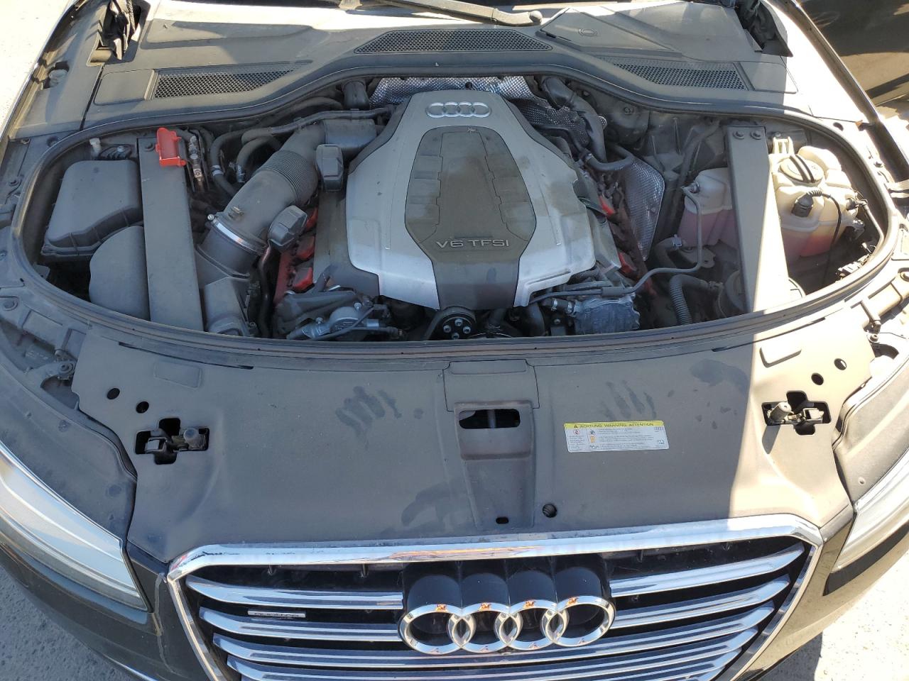 Audi A8 L Quattro Image 10