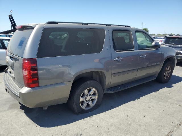 Chevrolet Suburban K1500 Image 3