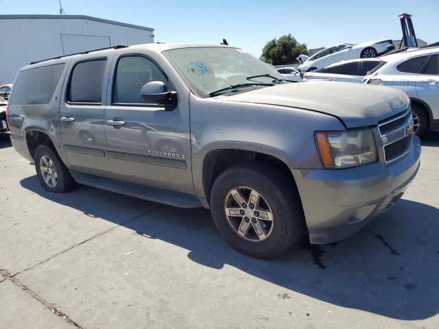 Chevrolet Suburban K1500 Image 12