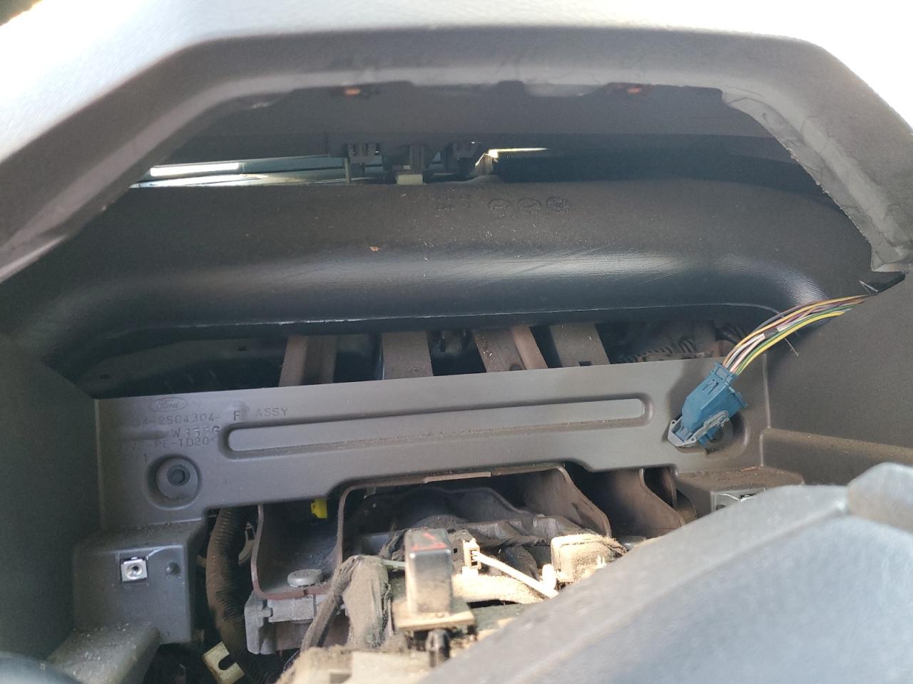 Ford F-450 Super Duty Image 9