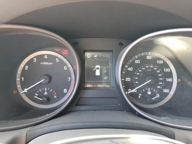 Hyundai SANTA FE Image 2