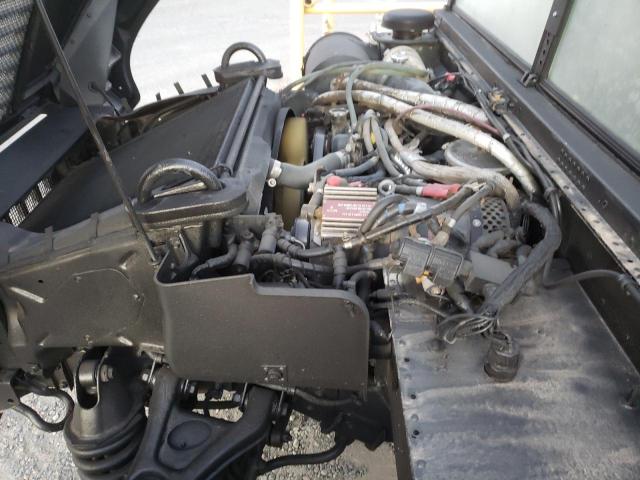 American General Hummer Image 12