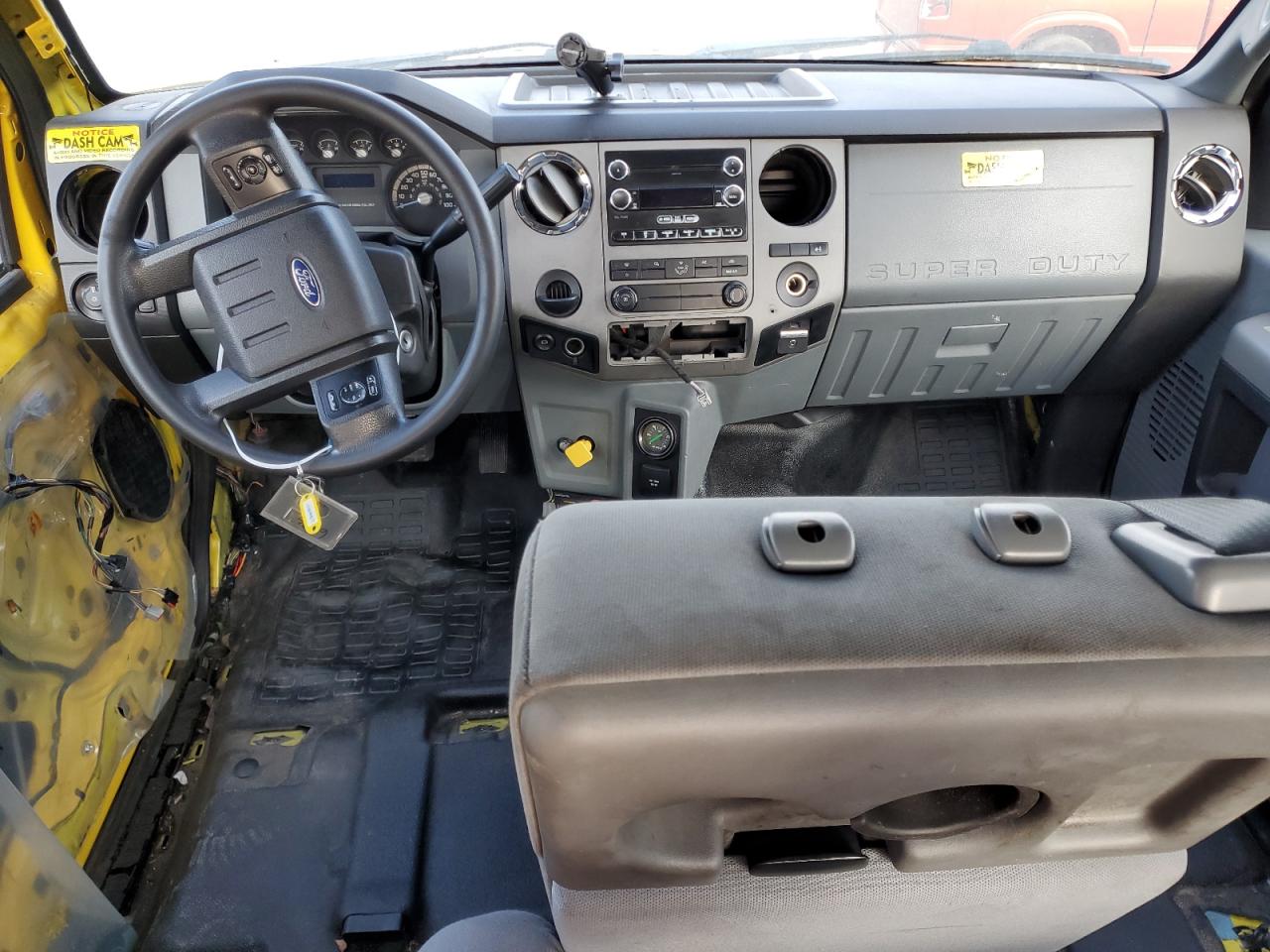 Ford F-650 Super Duty Image 6