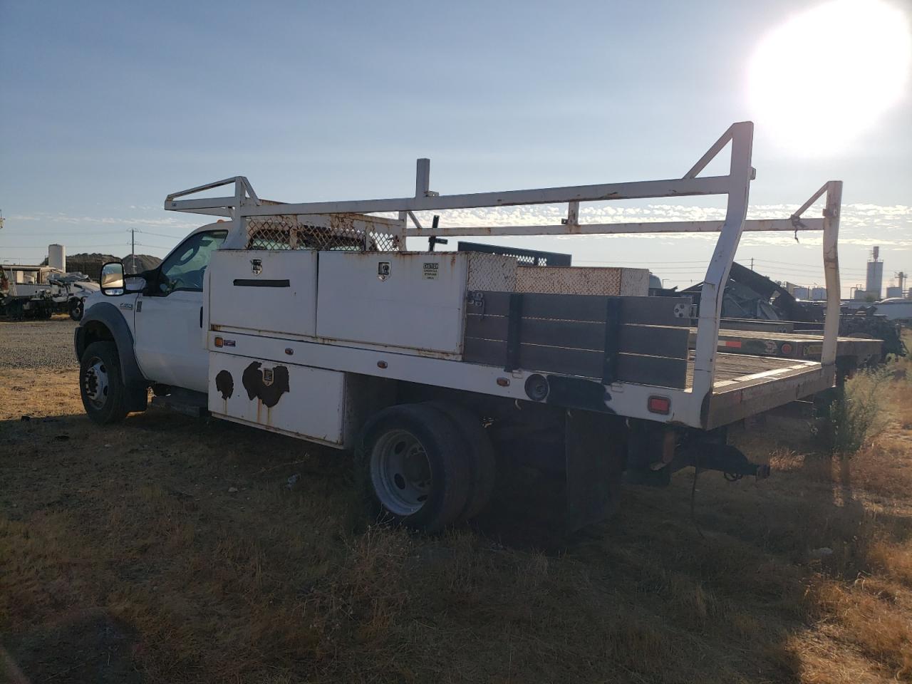 Ford F-450 Super Duty Image 10