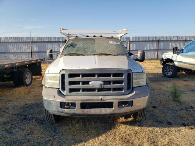 Ford F-450 Super Duty Image 2