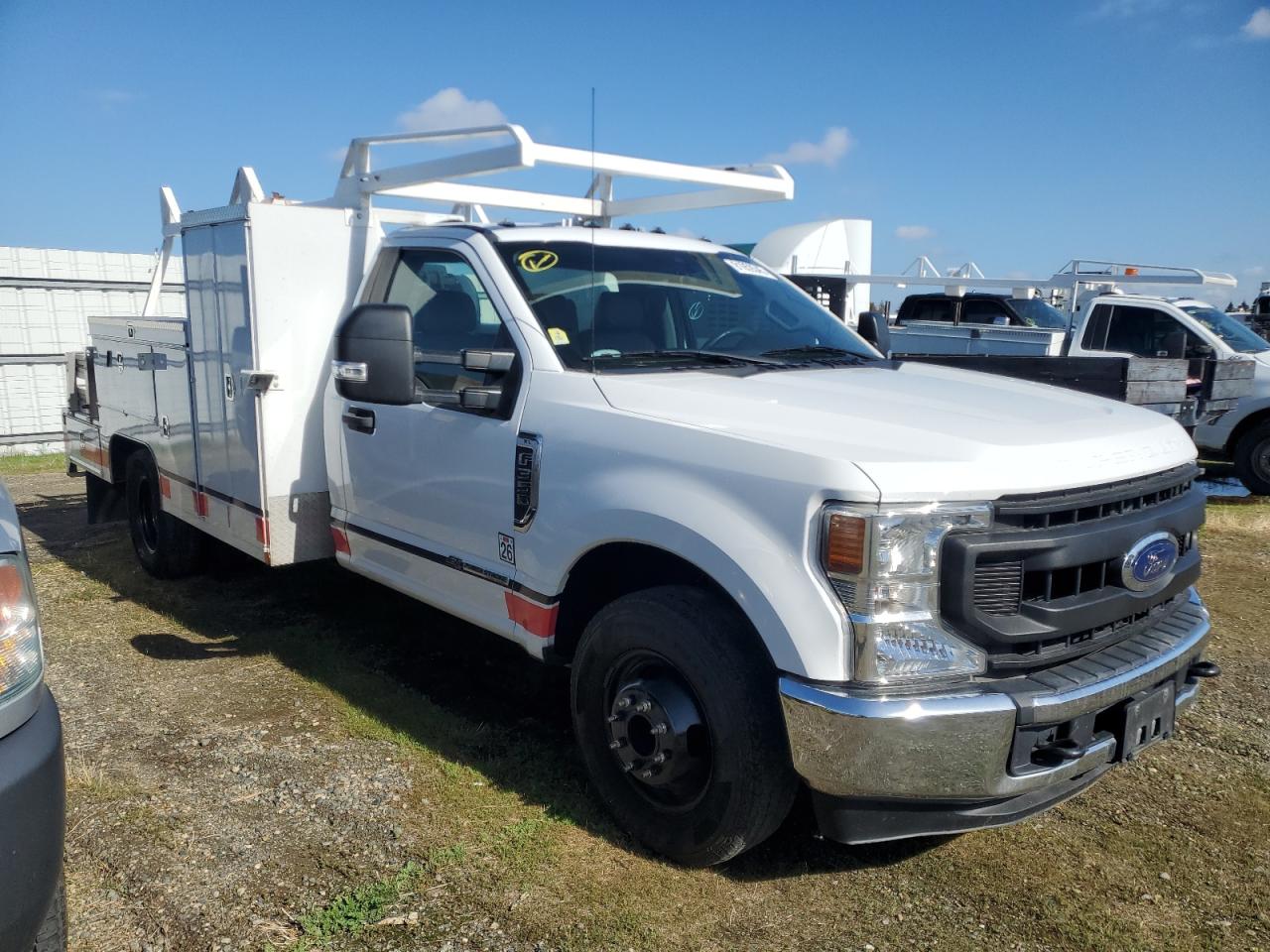 Ford F-350 Super Duty Image 12