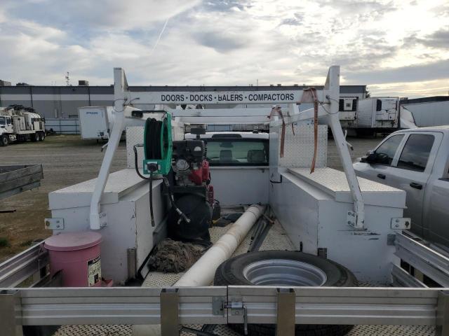 Ford F-350 Super Duty Image 11