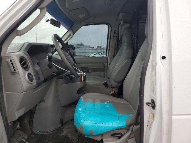 Ford Econoline E150 Van Image 7