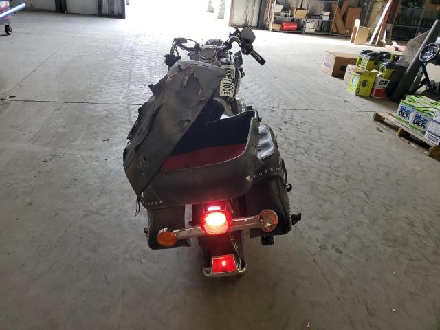 Harley-Davidson Fl Heritage Softail Classic Image 4