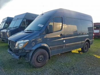  Salvage Mercedes-Benz Sprinter
