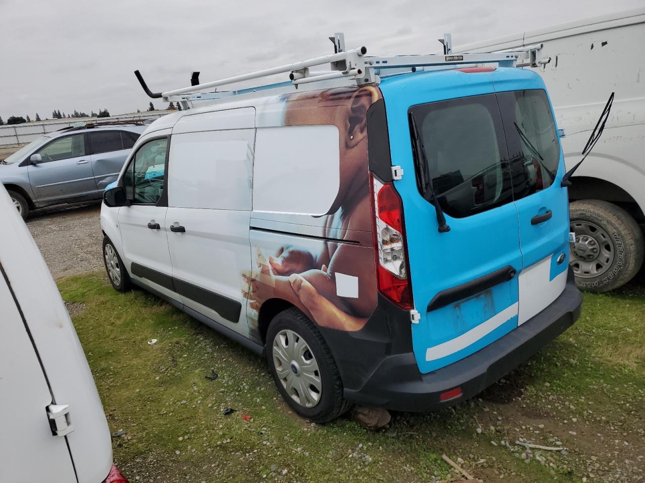Ford Transit Xlt Image 12