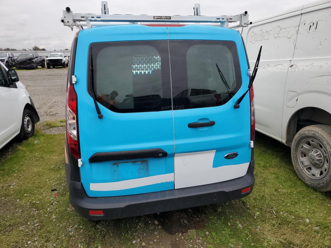 Ford Transit Xlt Image 10