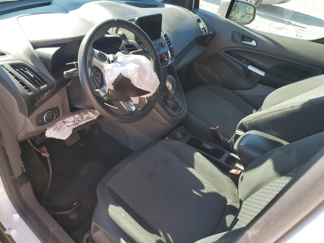 Ford Transit Xlt Image 9