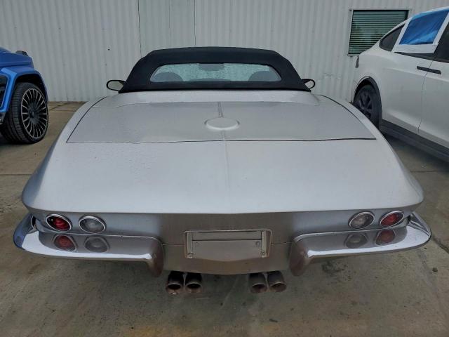 Chevrolet Corvette Image 9