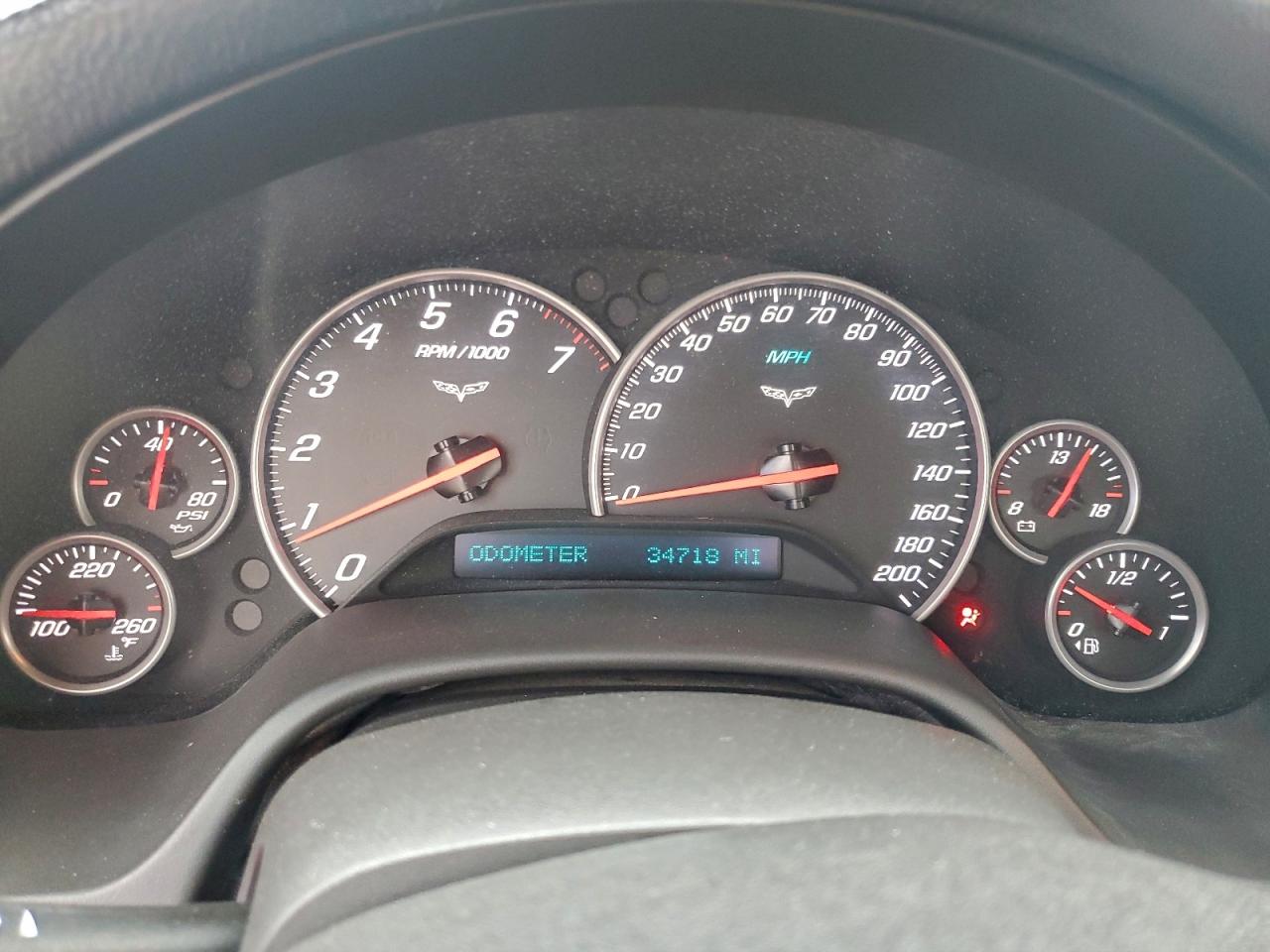 Chevrolet Corvette Image 7