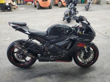  Salvage Suzuki Gsxr750