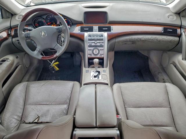 Acura RL Image 3