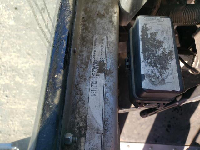 Freightliner Chassis M M Line Walk-in Van Image 11