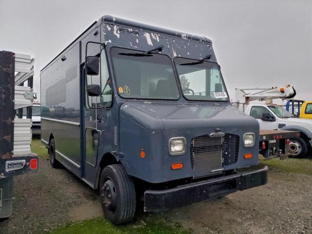 Freightliner Chassis M M Line Walk-in Van Image 3