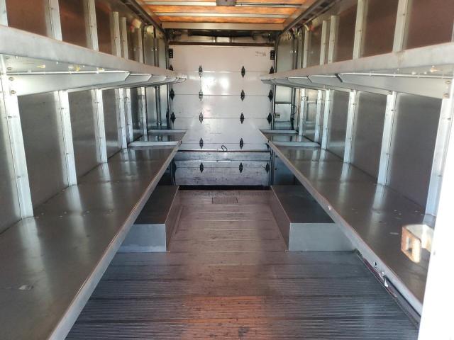 Freightliner Chassis M M Line Walk-in Van Image 11