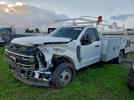 Ford F-350 Super Duty Image 1